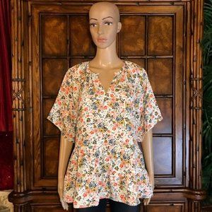 LOFT Boho Ditzy Floral Keyhole Tiered Swing Top